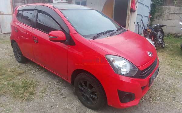 DAIHATSU AYLA 1.0 X