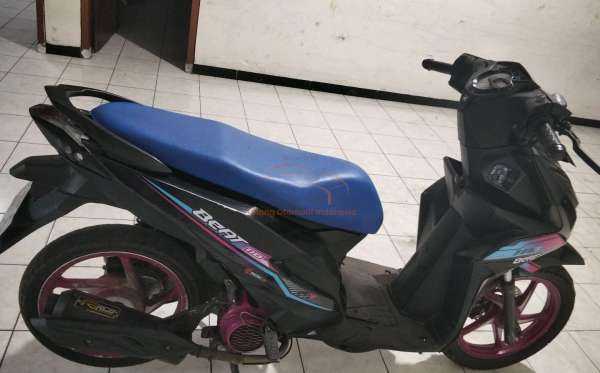 HONDA  BEAT