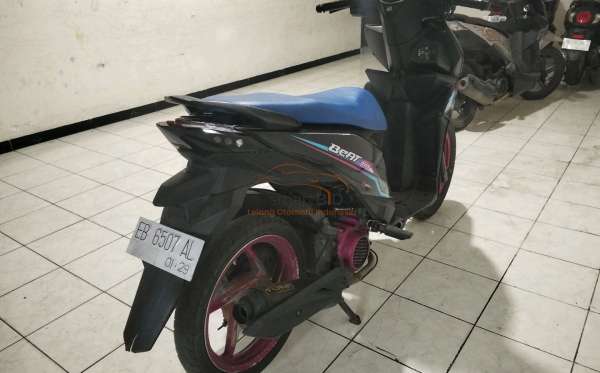 HONDA  BEAT