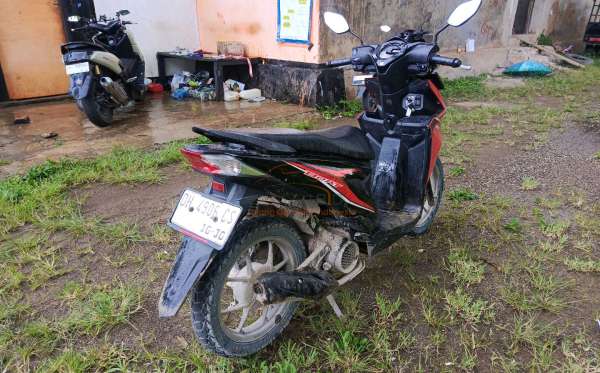 HONDA  BEAT
