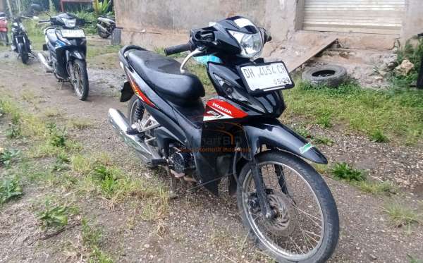 HONDA REVO FIT
