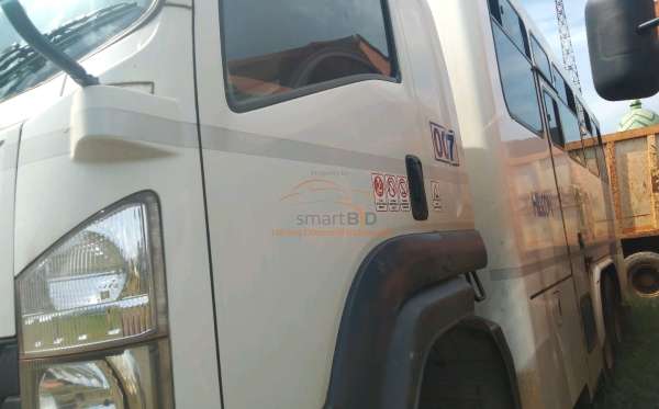 ISUZU  FVZ34 U