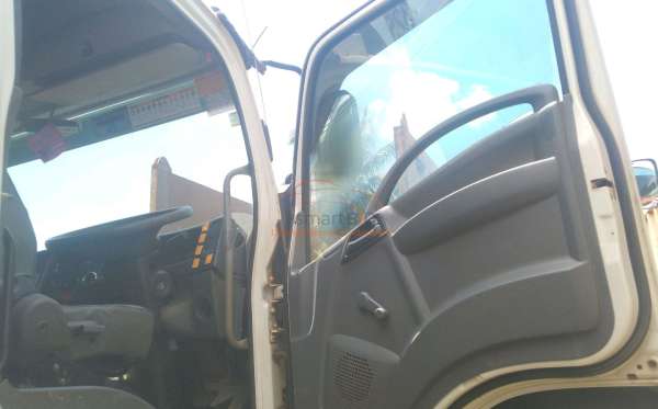 ISUZU  FVZ34 U