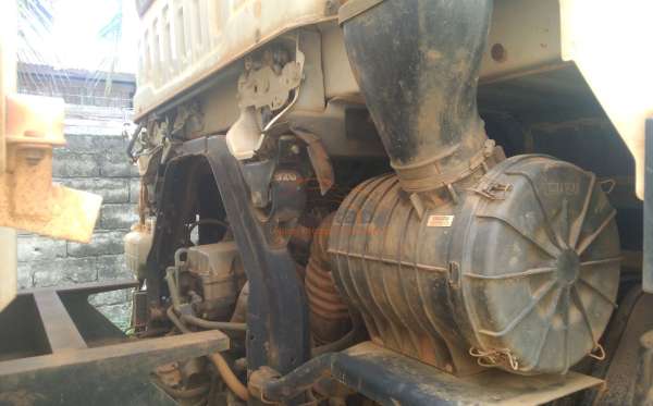 ISUZU  FVZ34 U