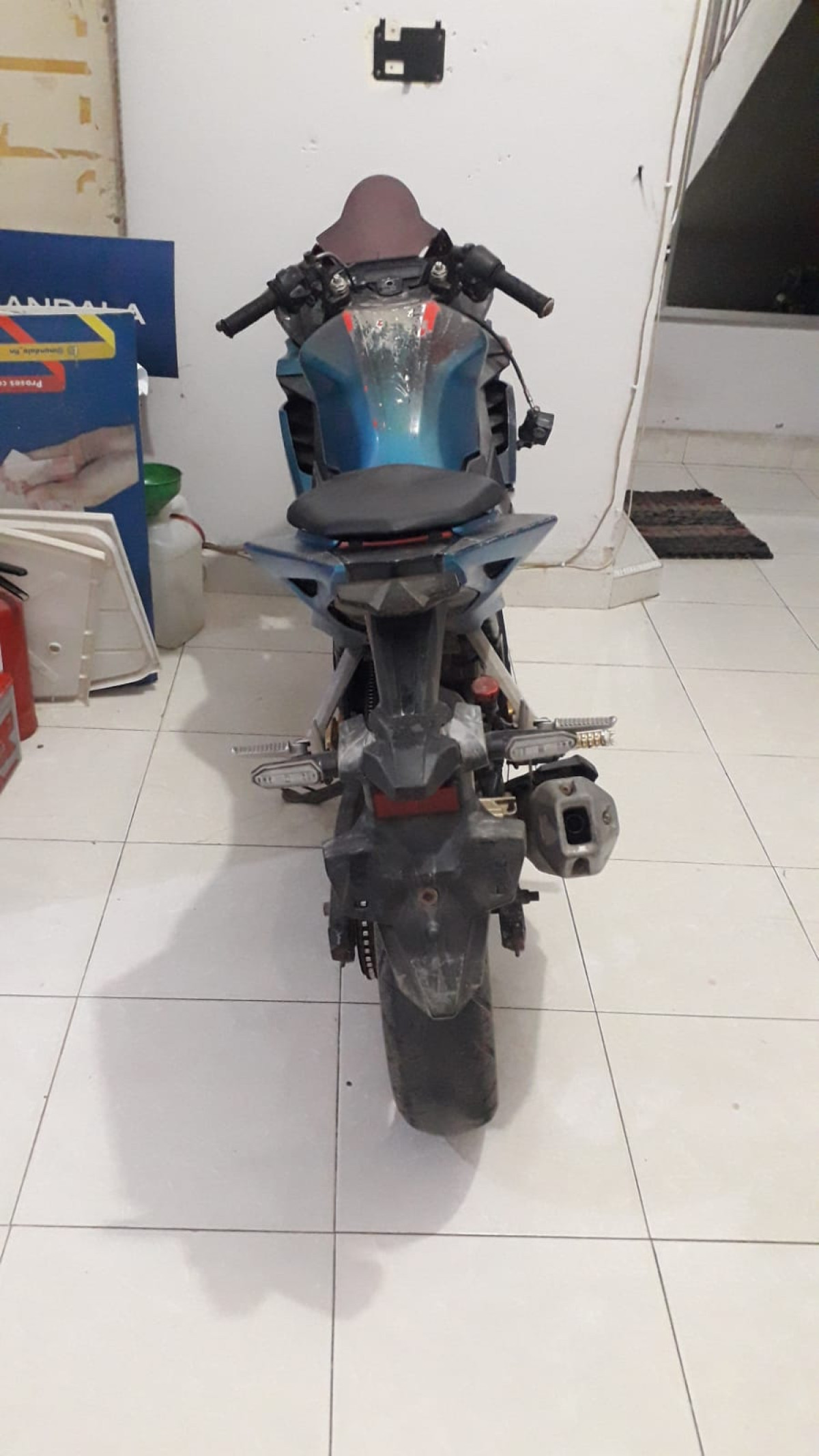 HONDA CBR 150 R