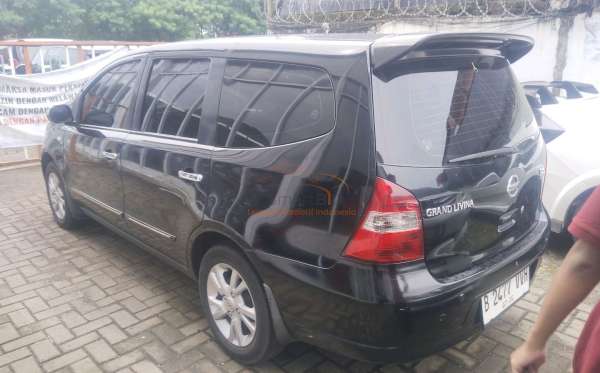 NISSAN GRAND LIVINA XV