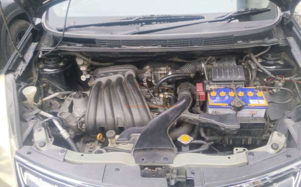 NISSAN GRAND LIVINA XV