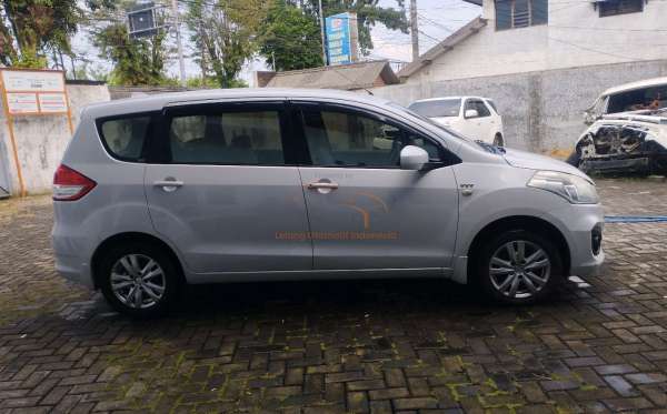 SUZUKI ERTIGA DX