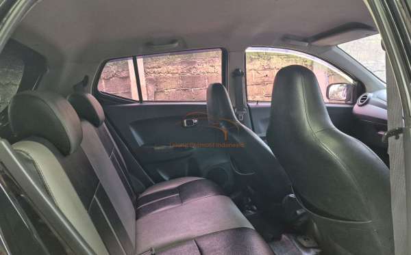 TOYOTA  AGYA  1.0 G