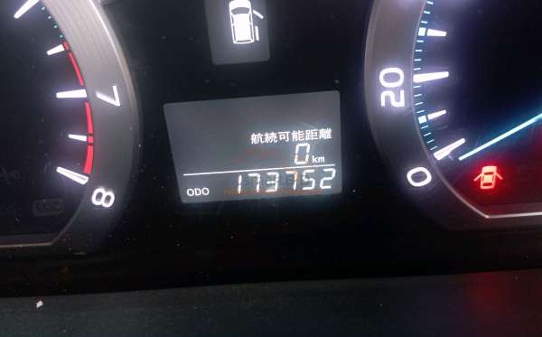 TOYOTA ALPHARD 2.4 2WD