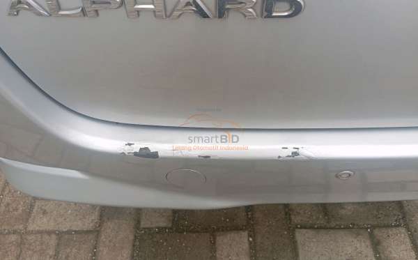 TOYOTA ALPHARD 2.4 2WD