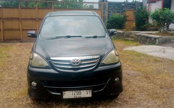 TOYOTA AVANZA 1.5S