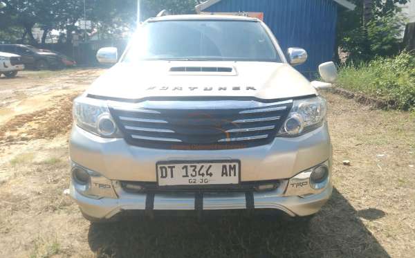 TOYOTA FORTUNER G 2.4