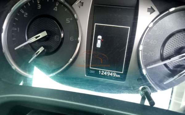 TOYOTA HILUX 2.4G DC 4X4