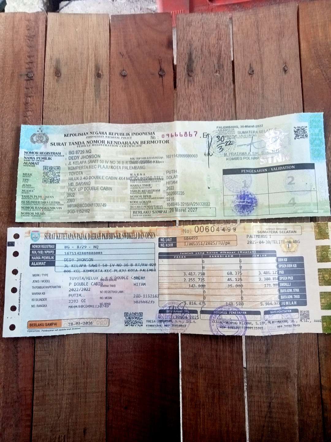 TOYOTA HILUX 2.4G DC 4X4