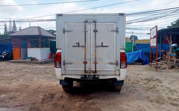 TOYOTA HILUX 2.4G DC 4X4