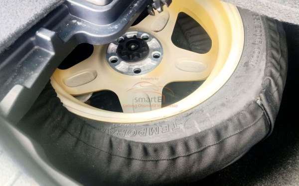 TOYOTA VELLFIRE 2.5G