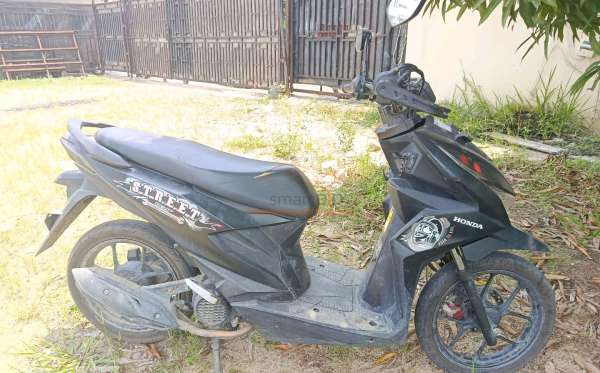 HONDA BEAT STREET