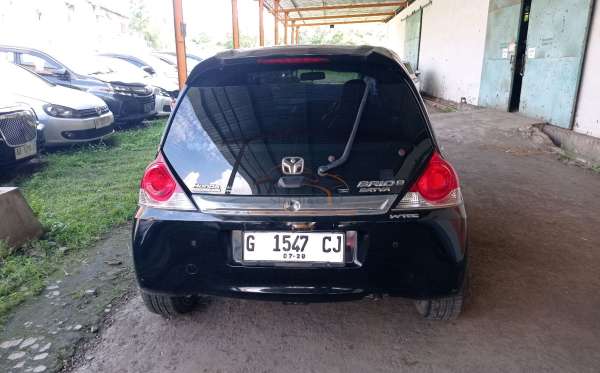 HONDA  BRIO  SATYA 1.2 E