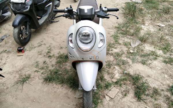 HONDA SCOOPY PRESTIGE