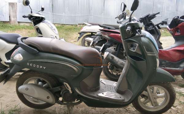 HONDA SCOOPY PRESTIGE