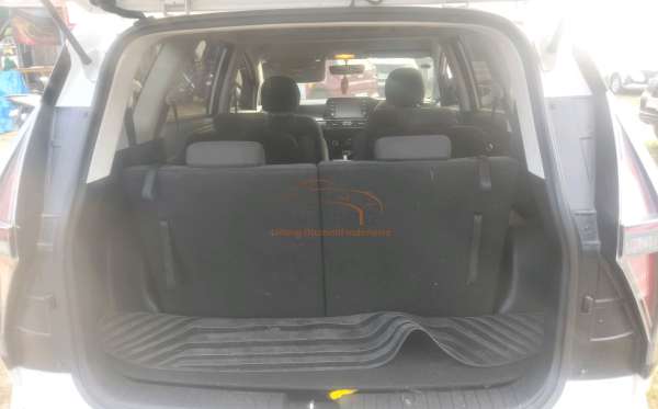 HYUNDAI  STARGAZER  TREND