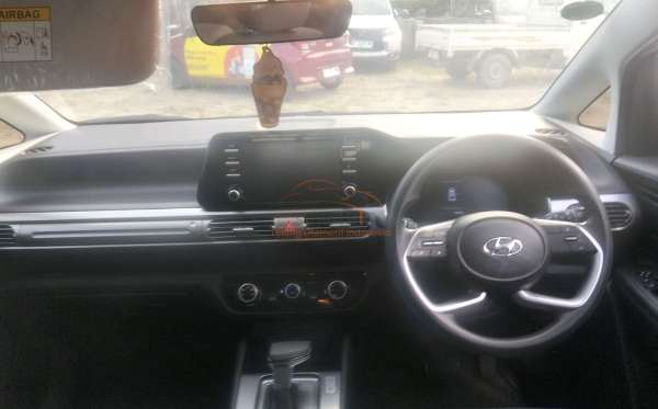 HYUNDAI  STARGAZER  TREND