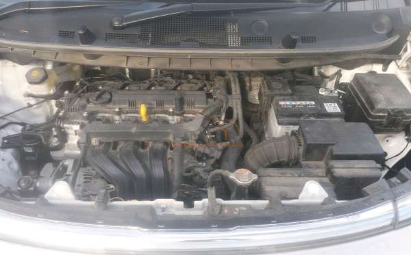 HYUNDAI  STARGAZER  TREND