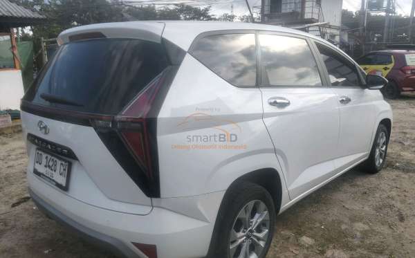 HYUNDAI  STARGAZER  TREND