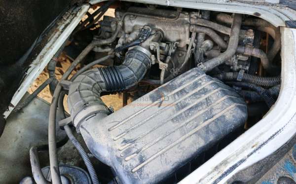 SUZUKI MEGA CARRY PU