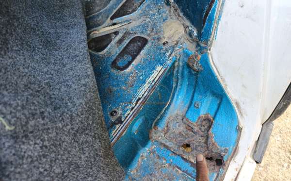 SUZUKI MEGA CARRY PU