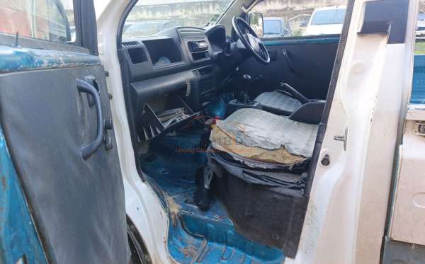 SUZUKI MEGA CARRY PU