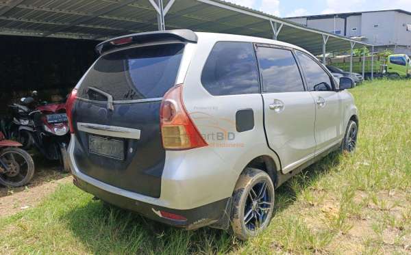 TOYOTA AVANZA 1.3 G