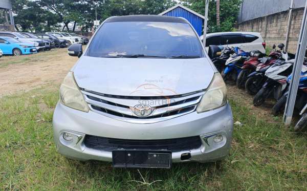 TOYOTA AVANZA 1.3 G