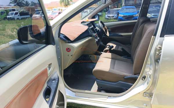 TOYOTA AVANZA 1.3 G