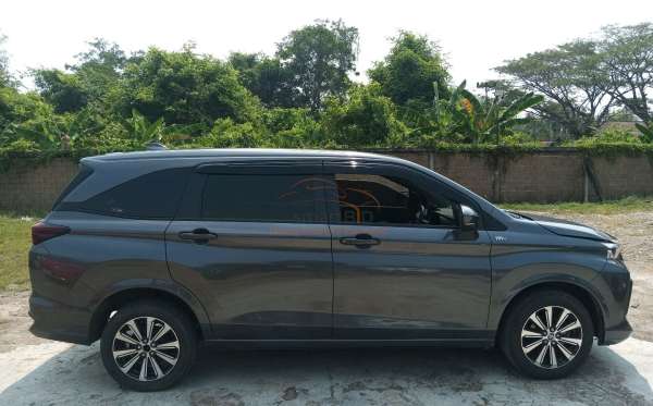 TOYOTA AVANZA G