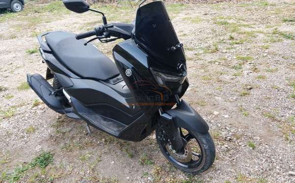 YAMAHA NMAX 155