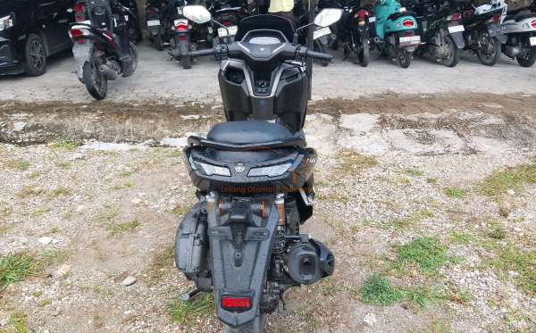 YAMAHA NMAX 155