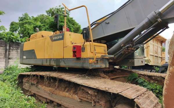 VOLVO EC480DL