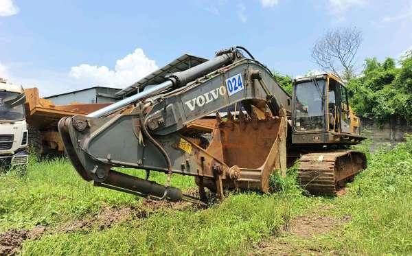 VOLVO EC480DL
