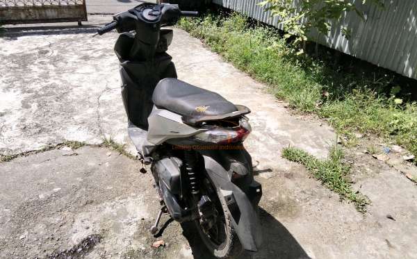 HONDA  BEAT