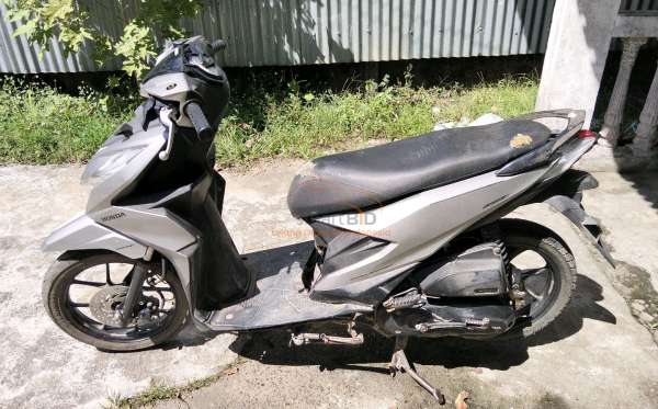 HONDA  BEAT