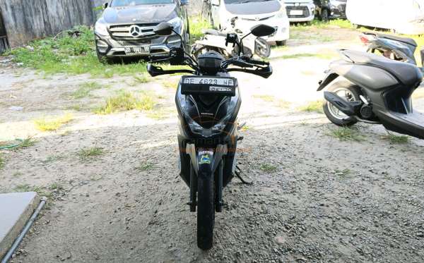 HONDA  BEAT STREET