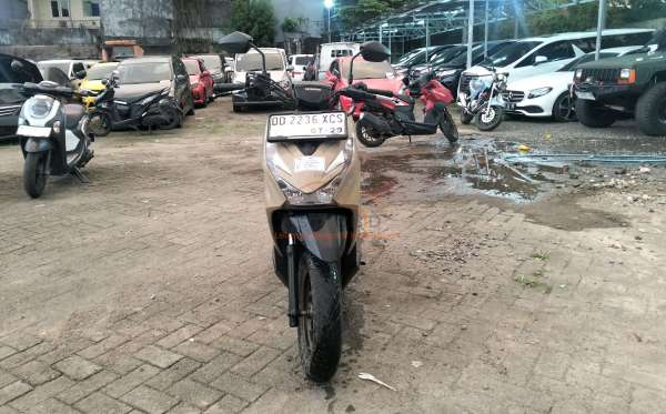 HONDA BEAT STREET