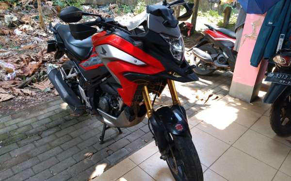 HONDA CB 150 X