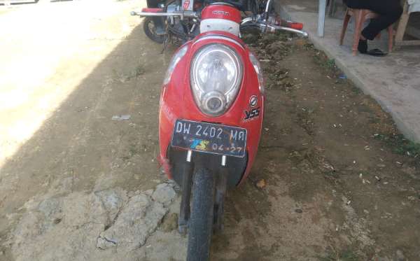 HONDA  SCOOPY