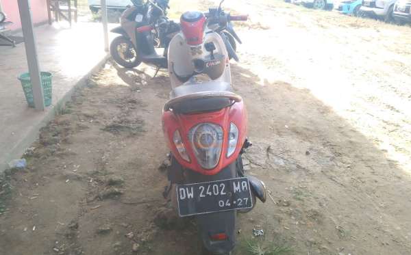 HONDA  SCOOPY