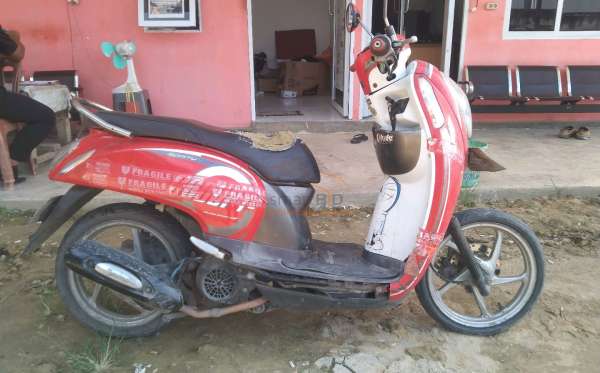 HONDA  SCOOPY
