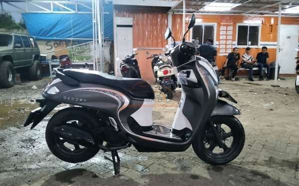 HONDA SCOOPY