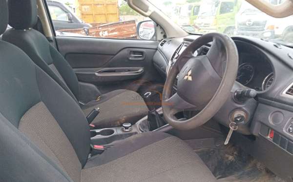 MITSUBISHI DC GLS 4X4